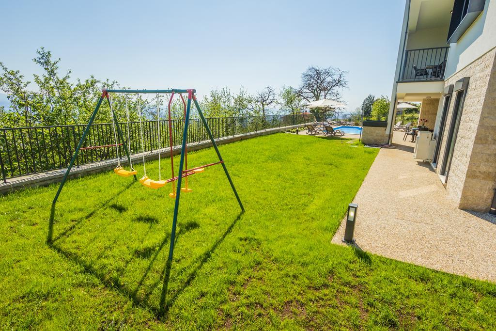 Villa Manus - Boutique Apartments Laurana Esterno foto