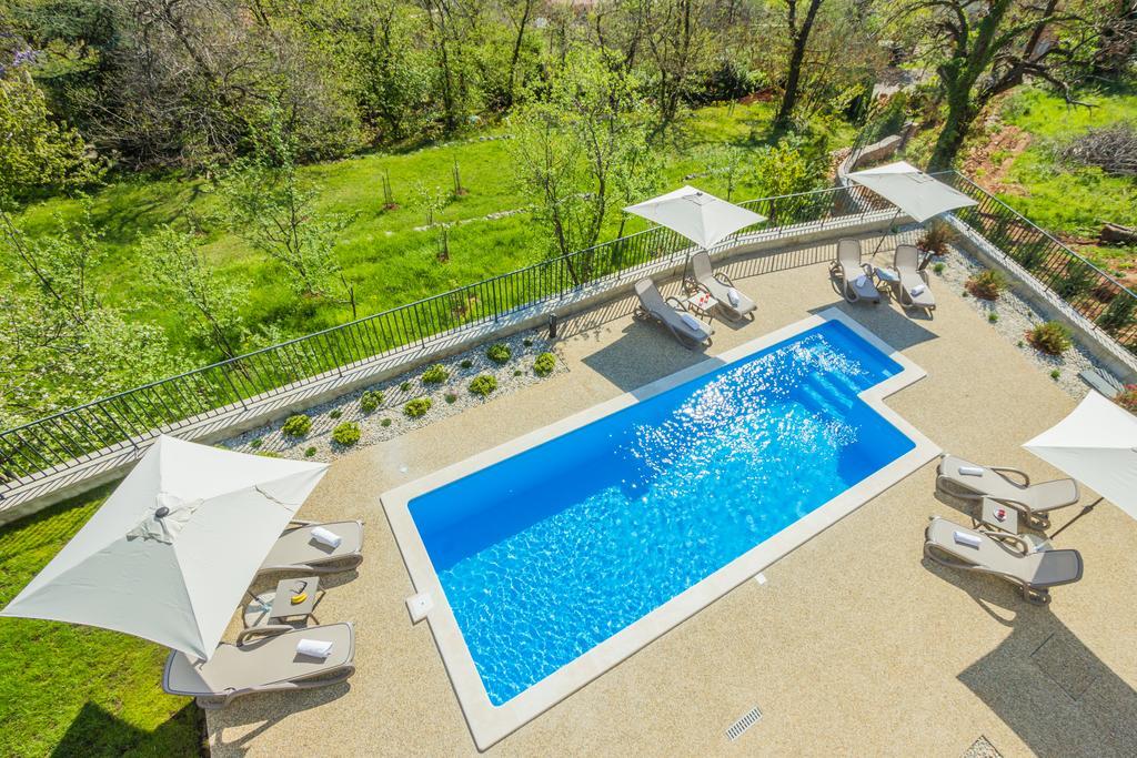 Villa Manus - Boutique Apartments Laurana Esterno foto
