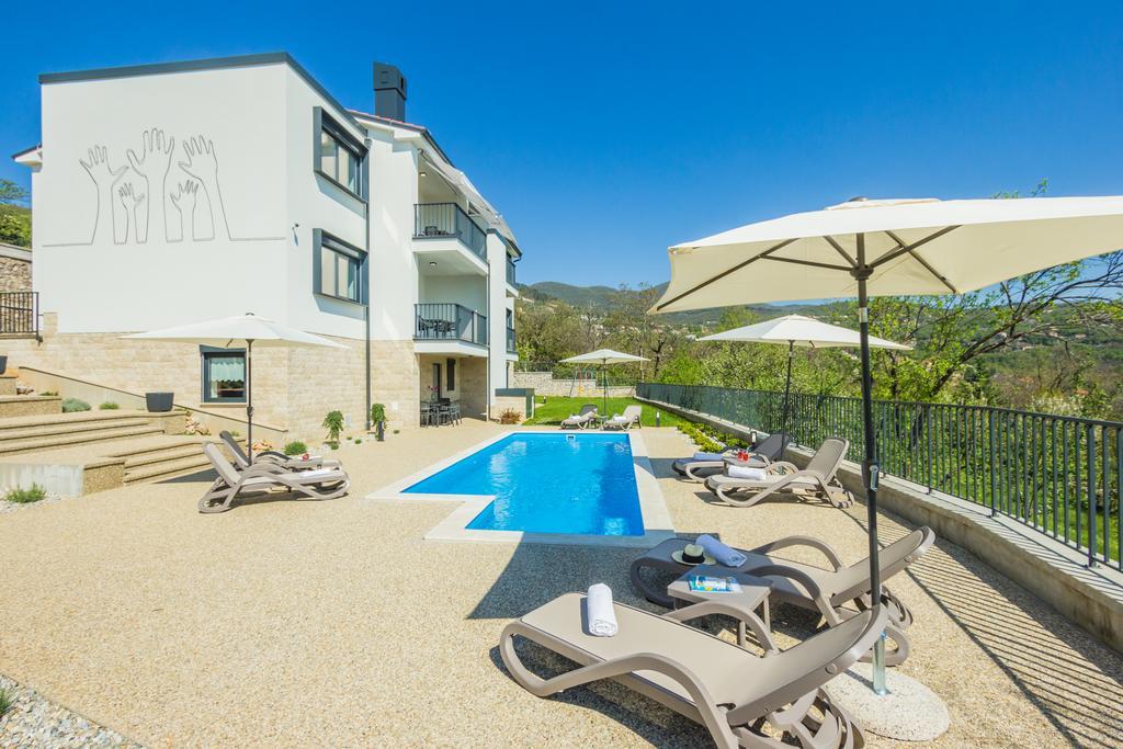 Villa Manus - Boutique Apartments Laurana Esterno foto